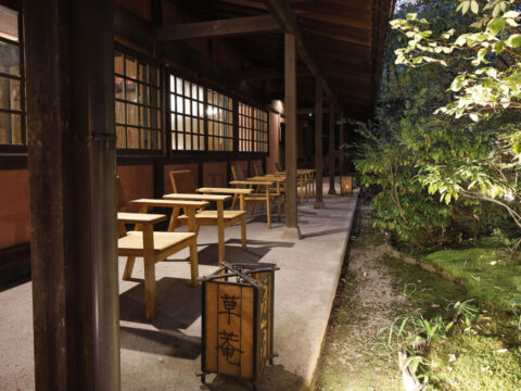 晩夏を愉しむ草菴のおもてなし